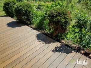 Jakie deski kompozytowe na taras wybrać?