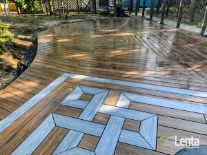 Zabezpieczenie deski kompozytowej na tarasie