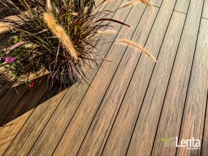 Jak zadbać o taras kompozytowy na wiosnę?